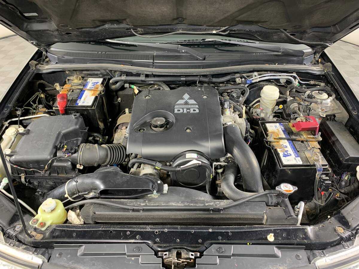 Mitsubishi Pajero Sport 2014 года с пробегом. Фото: #10