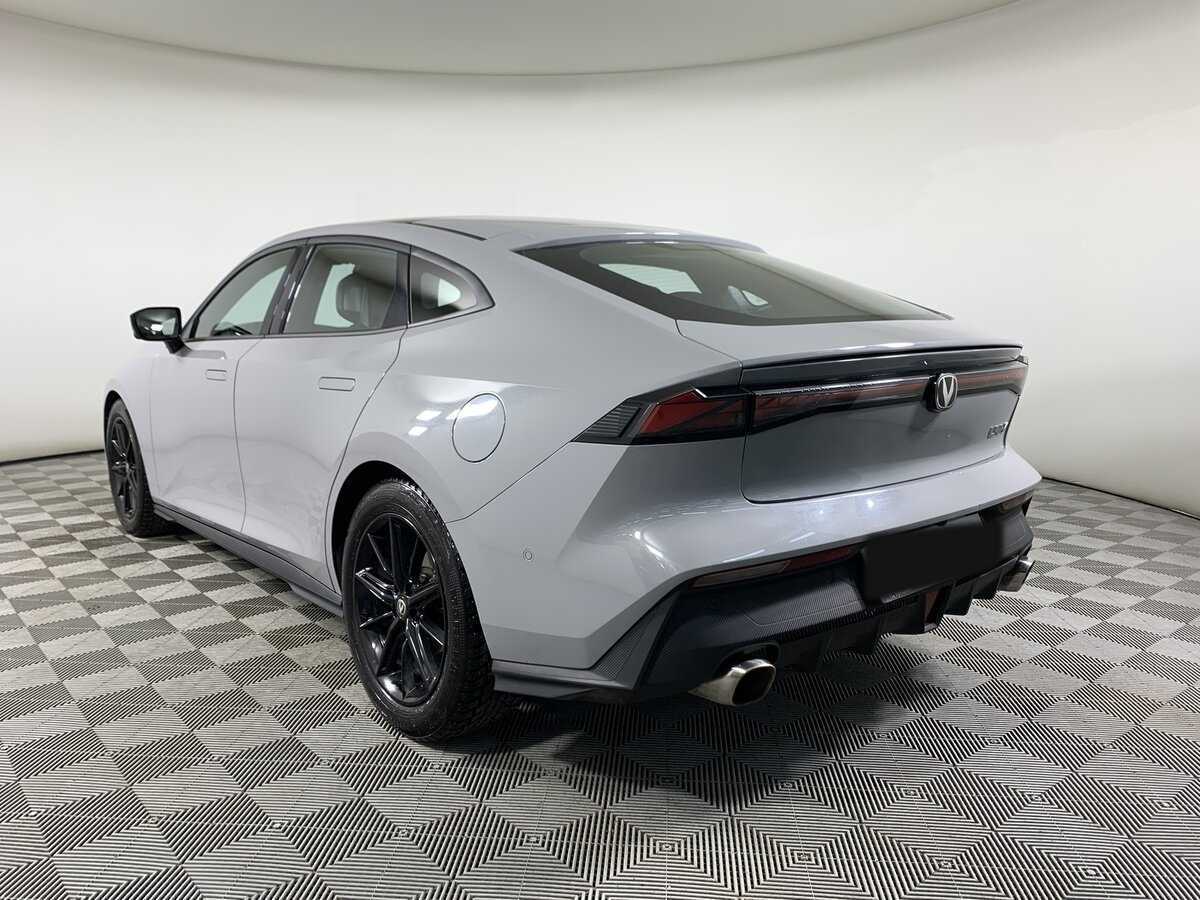 Changan UNI-V 2023 года с пробегом. Фото: #6