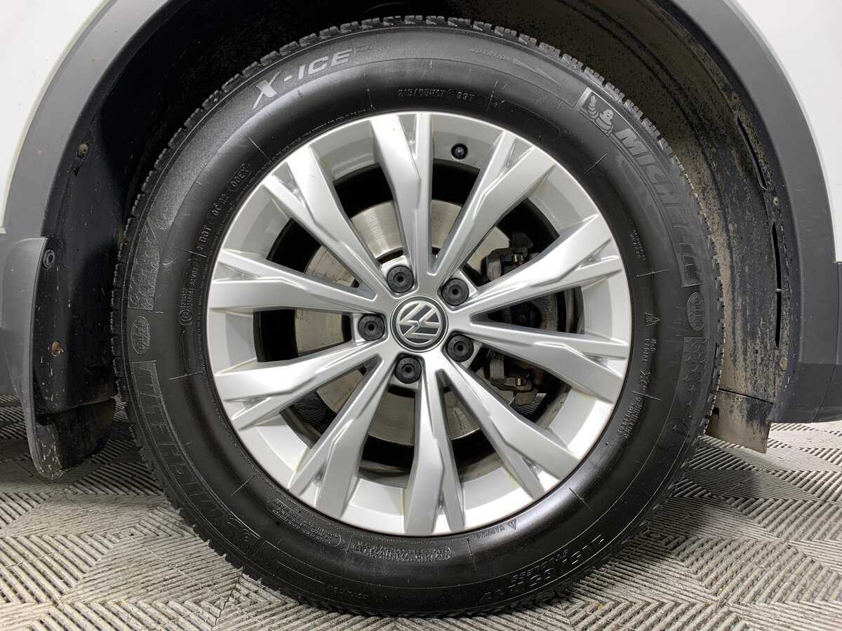 Volkswagen Tiguan 2018 года с пробегом. Фото: #8