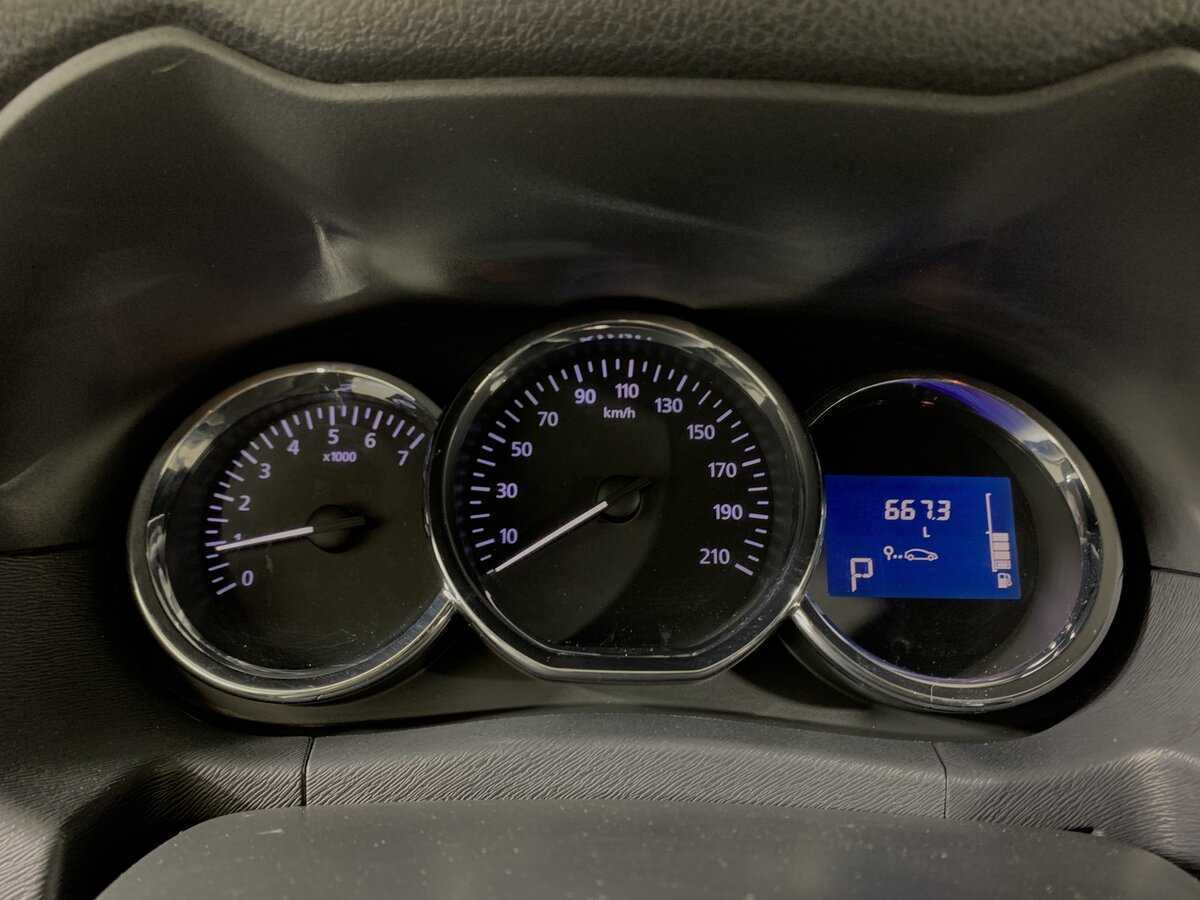 Nissan Terrano 2017 года с пробегом. Фото: #14