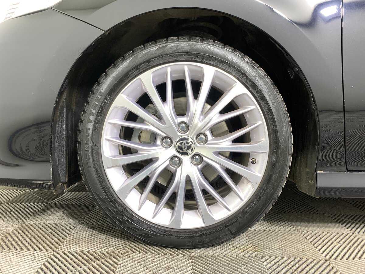 Toyota Camry 2020 года с пробегом. Фото: #8