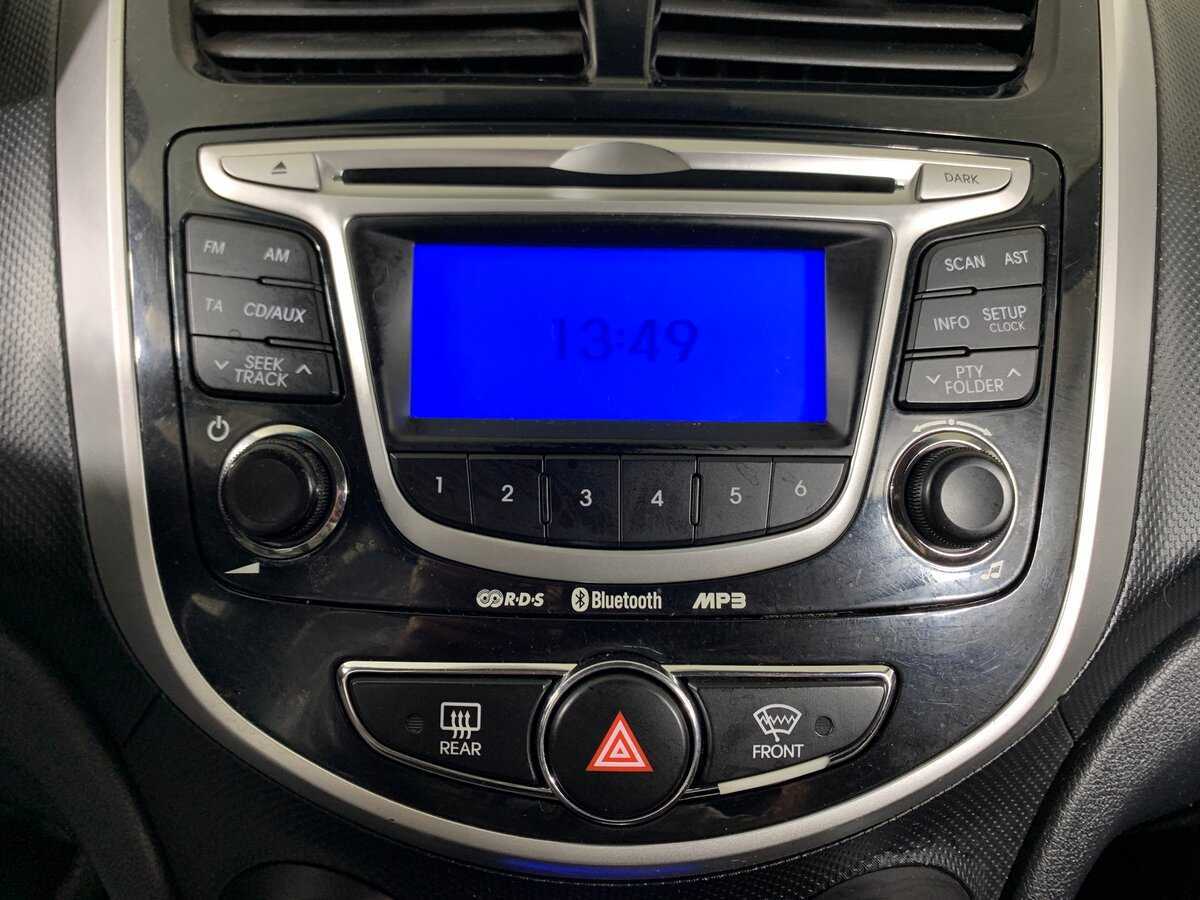 Hyundai Solaris 2012 года с пробегом. Фото: #15