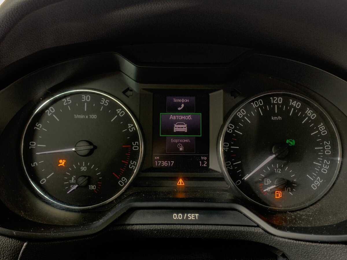 Skoda Octavia 2017 года с пробегом. Фото: #14