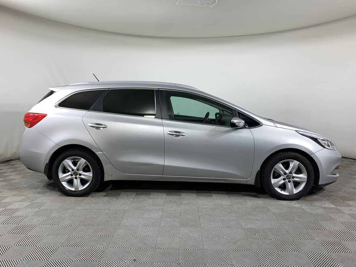 Kia Ceed 2013 года с пробегом. Фото: #3