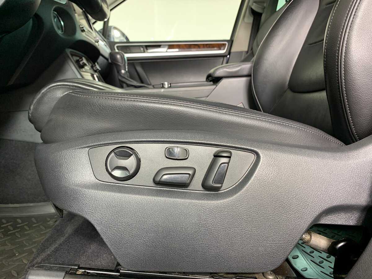 Volkswagen Touareg 2013 года с пробегом. Фото: #16