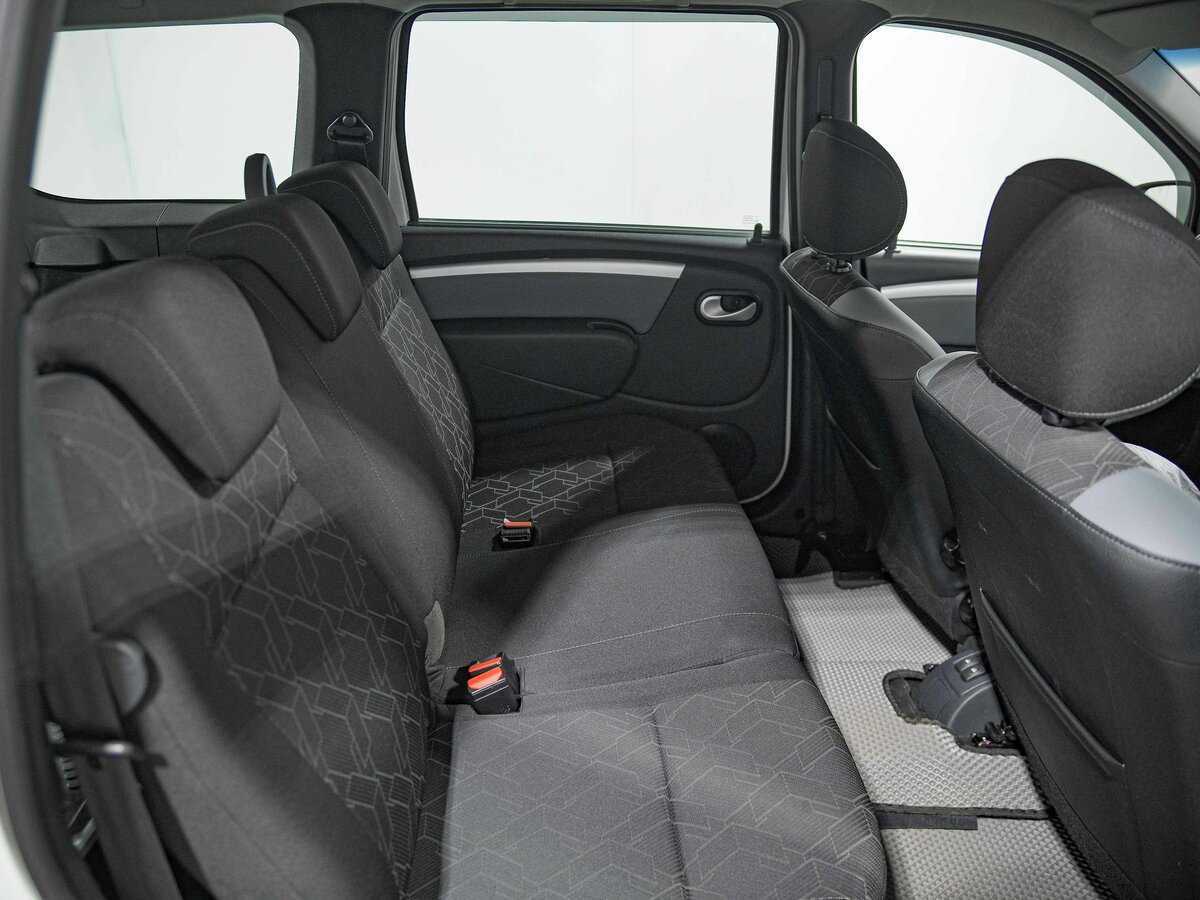 Lada (ВАЗ) Largus 2021 года с пробегом. Фото: #10