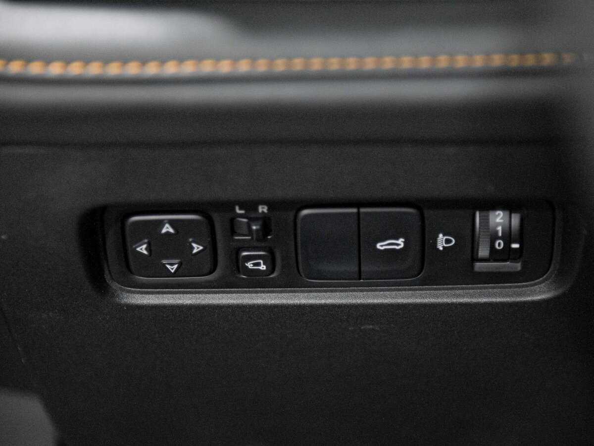 Changan UNI-V 2023 года с пробегом. Фото: #15