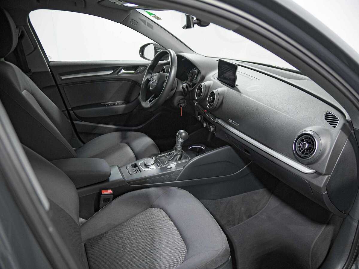 Audi A3 2018 года с пробегом. Фото: #14
