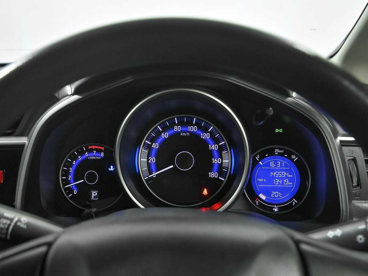 Honda Fit 2016 года с пробегом. Фото: #5