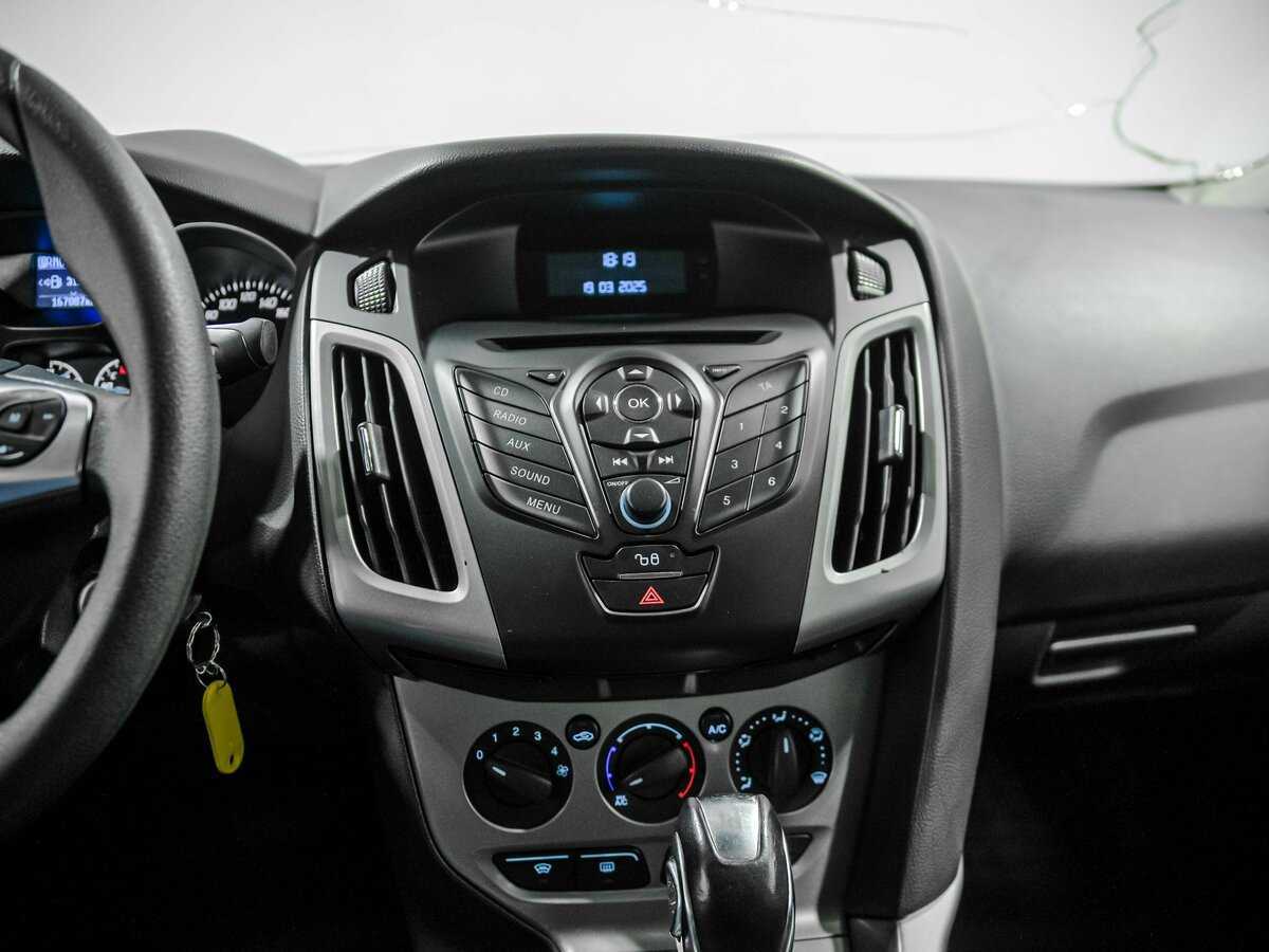 Ford Focus 2012 года с пробегом. Фото: #8