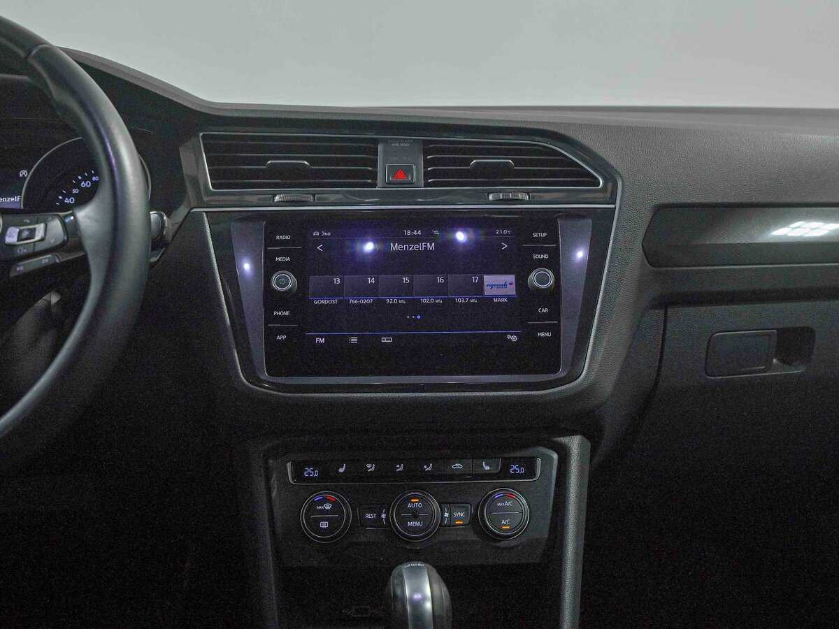 Volkswagen Tiguan 2018 года с пробегом. Фото: #8