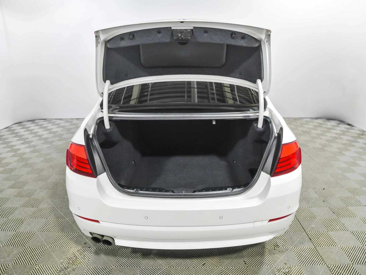 BMW 5 серии 2013 года с пробегом. Фото: #17