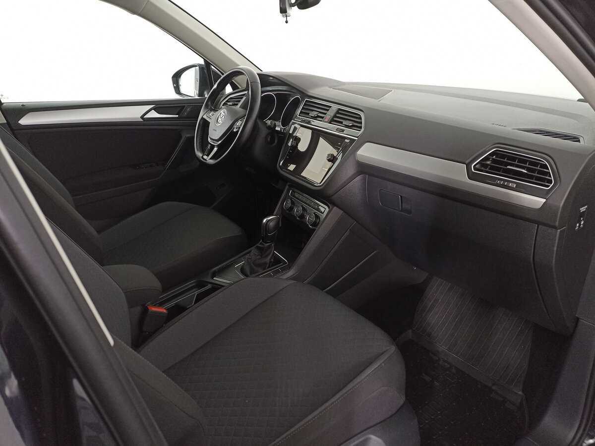 Volkswagen Tiguan 2020 года с пробегом. Фото: #10