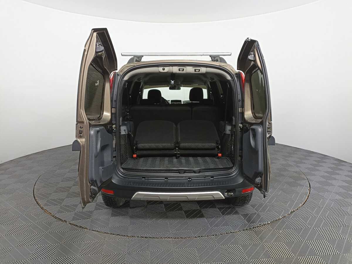 Lada (ВАЗ) Largus 2021 года с пробегом. Фото: #9