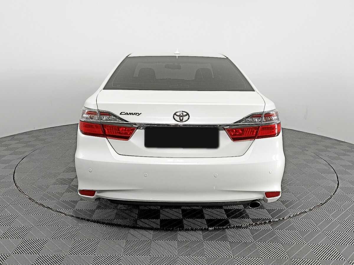 Toyota Camry 2017 года с пробегом. Фото: #5