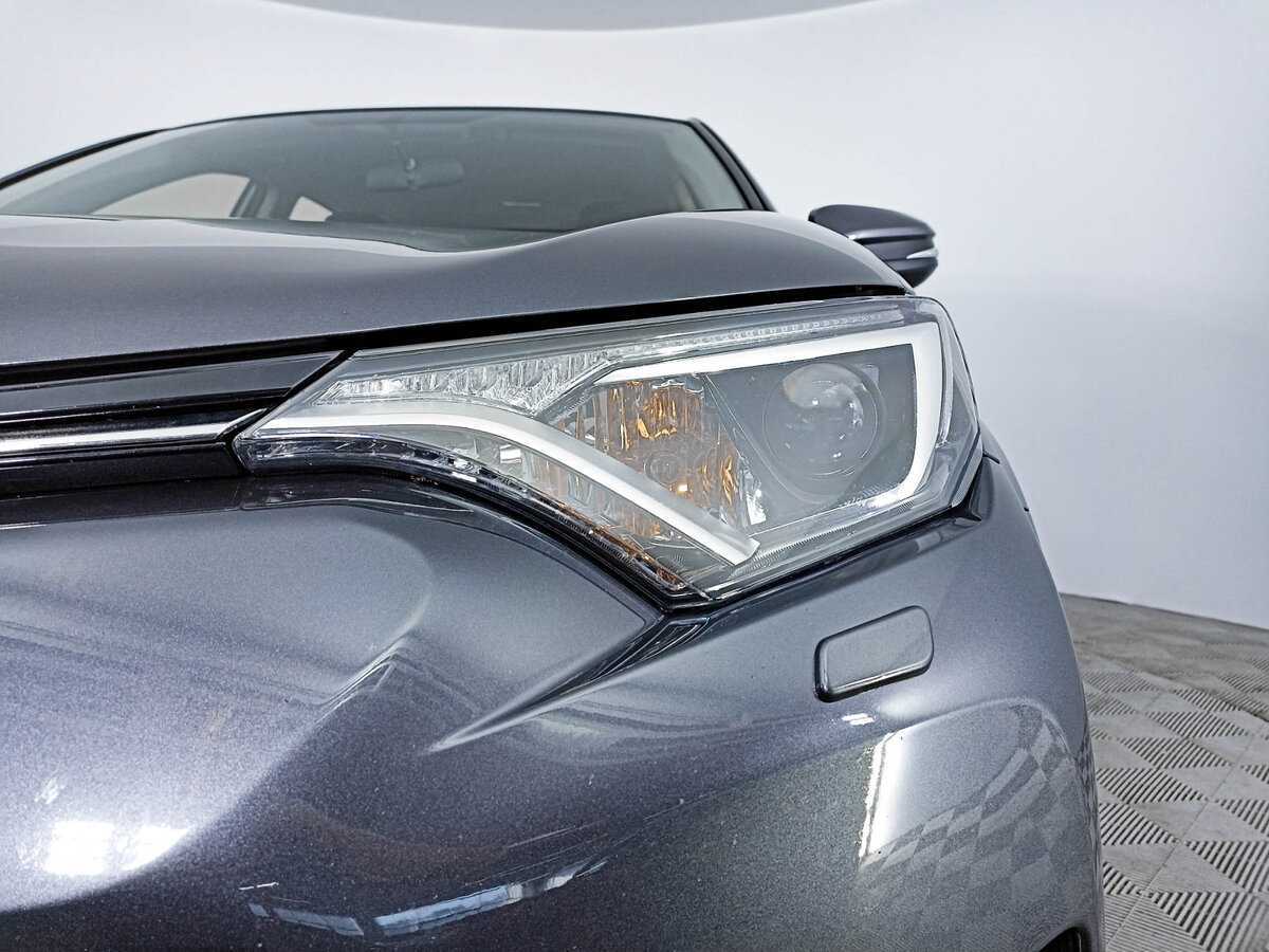 Toyota RAV4 2015 года с пробегом. Фото: #15