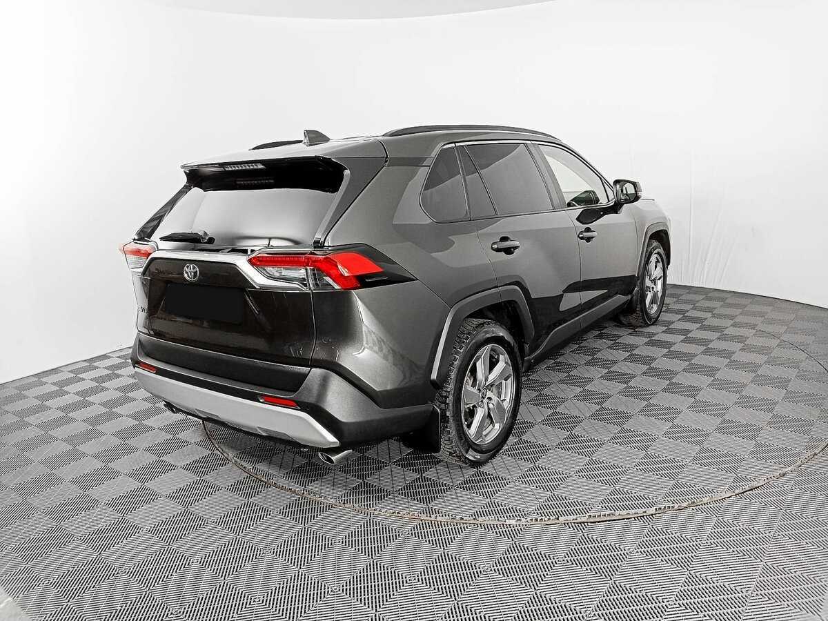 Toyota RAV4 2019 года с пробегом. Фото: #4