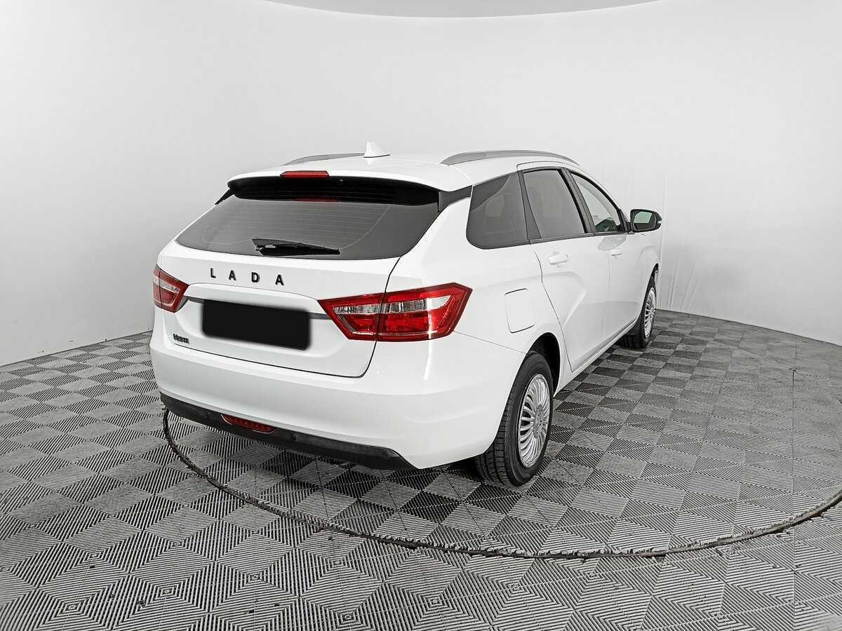 Lada (ВАЗ) Vesta 2019 года с пробегом. Фото: #4