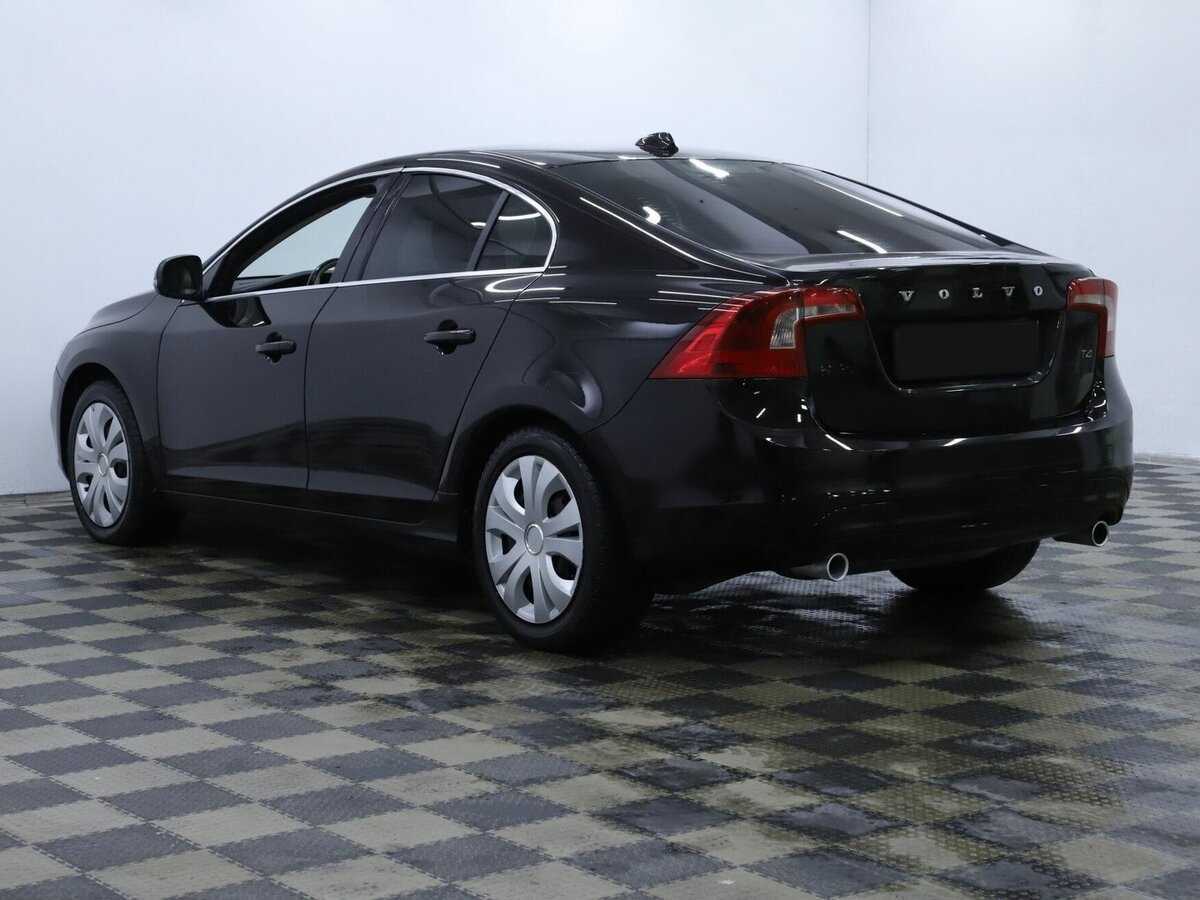 Volvo S60 2014 года с пробегом. Фото: #2