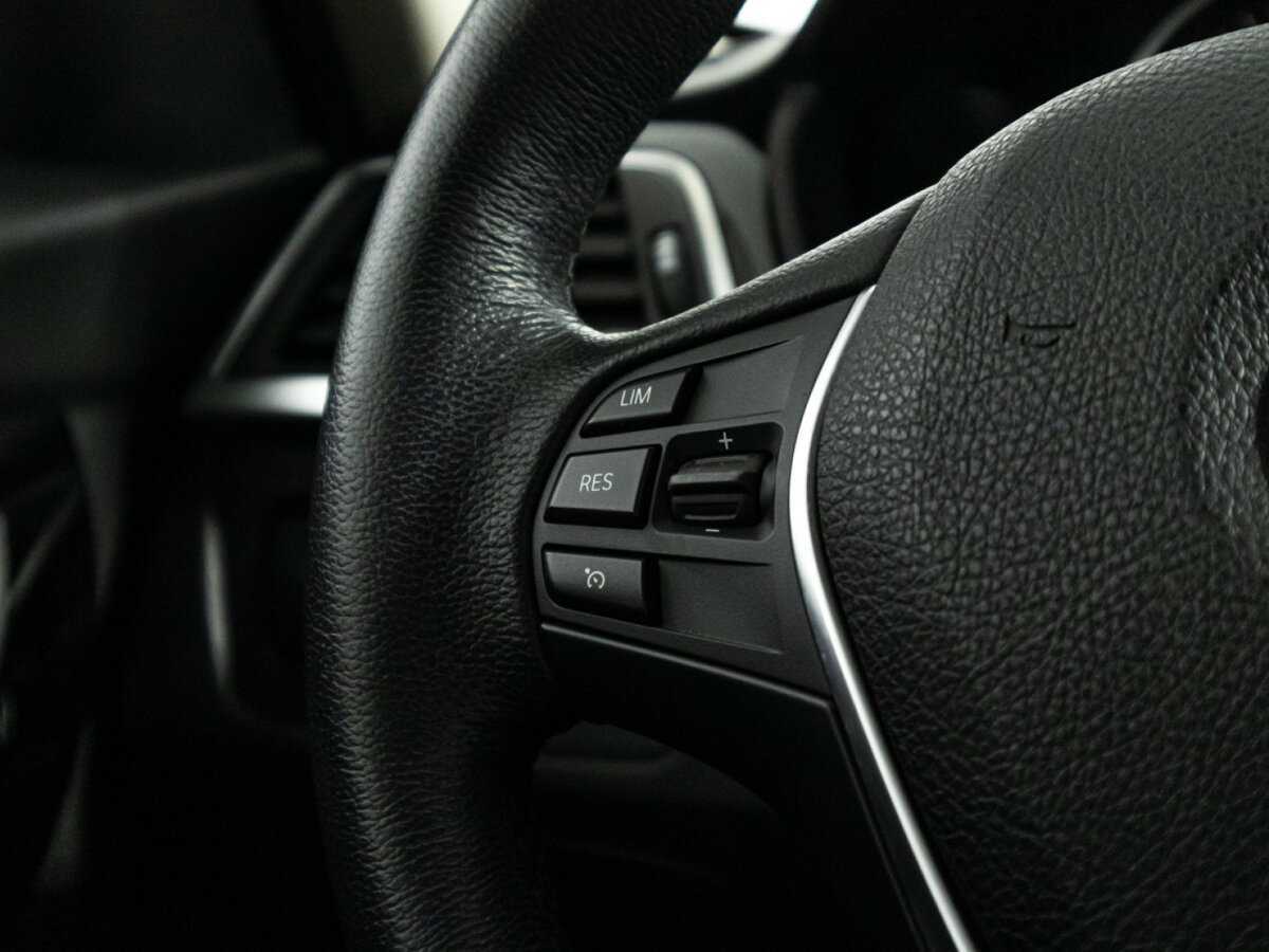 BMW 3 серии 2018 года с пробегом. Фото: #20