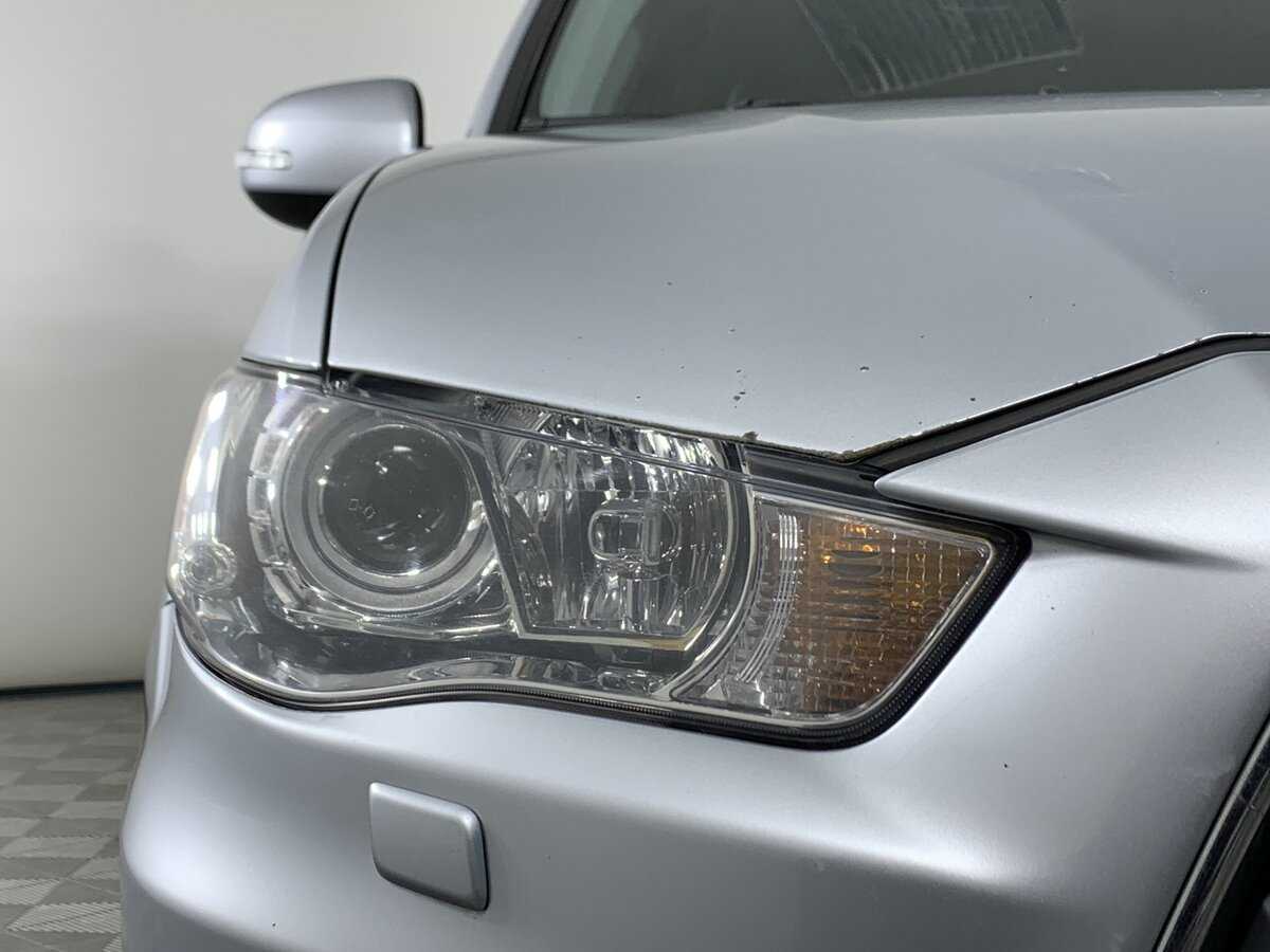 Mitsubishi Outlander 2012 года с пробегом. Фото: #9
