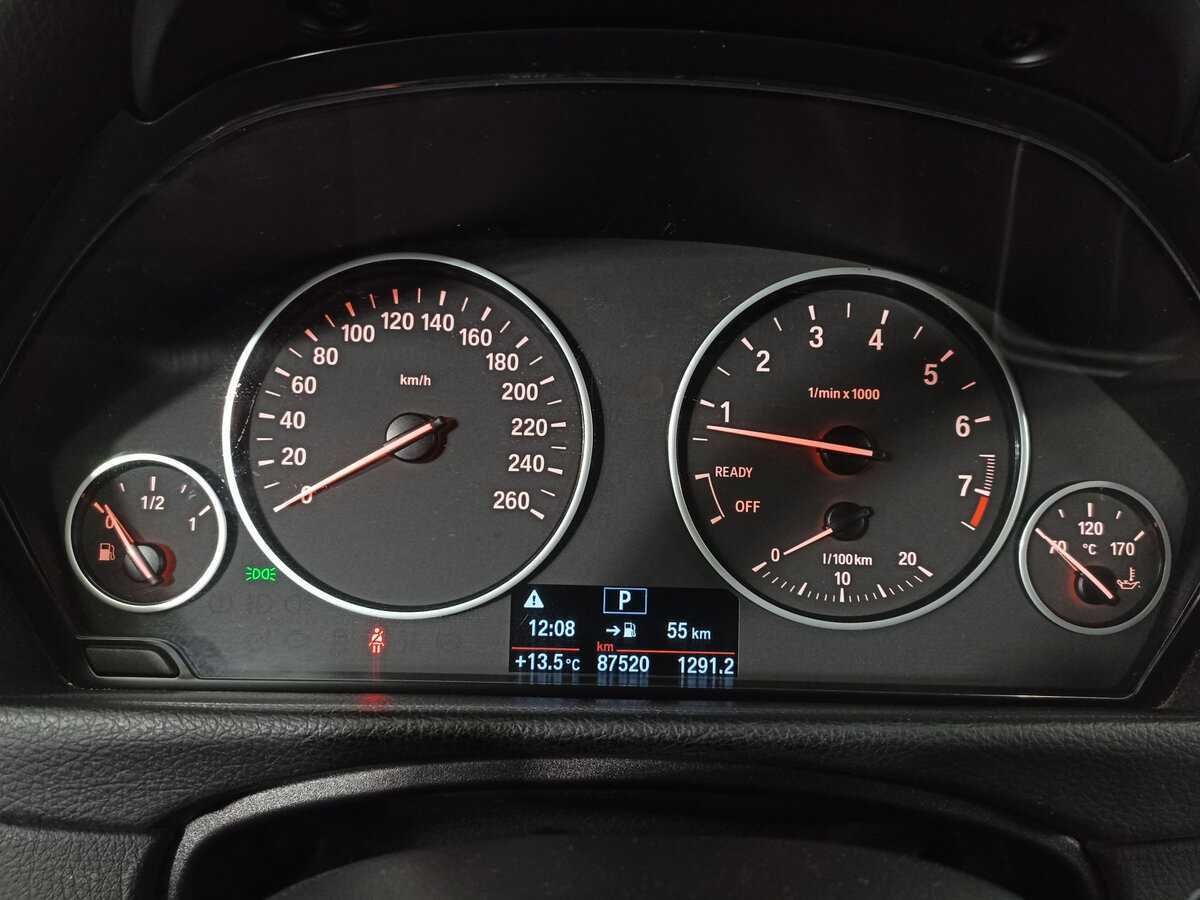 BMW 3 серии 2016 года с пробегом. Фото: #10