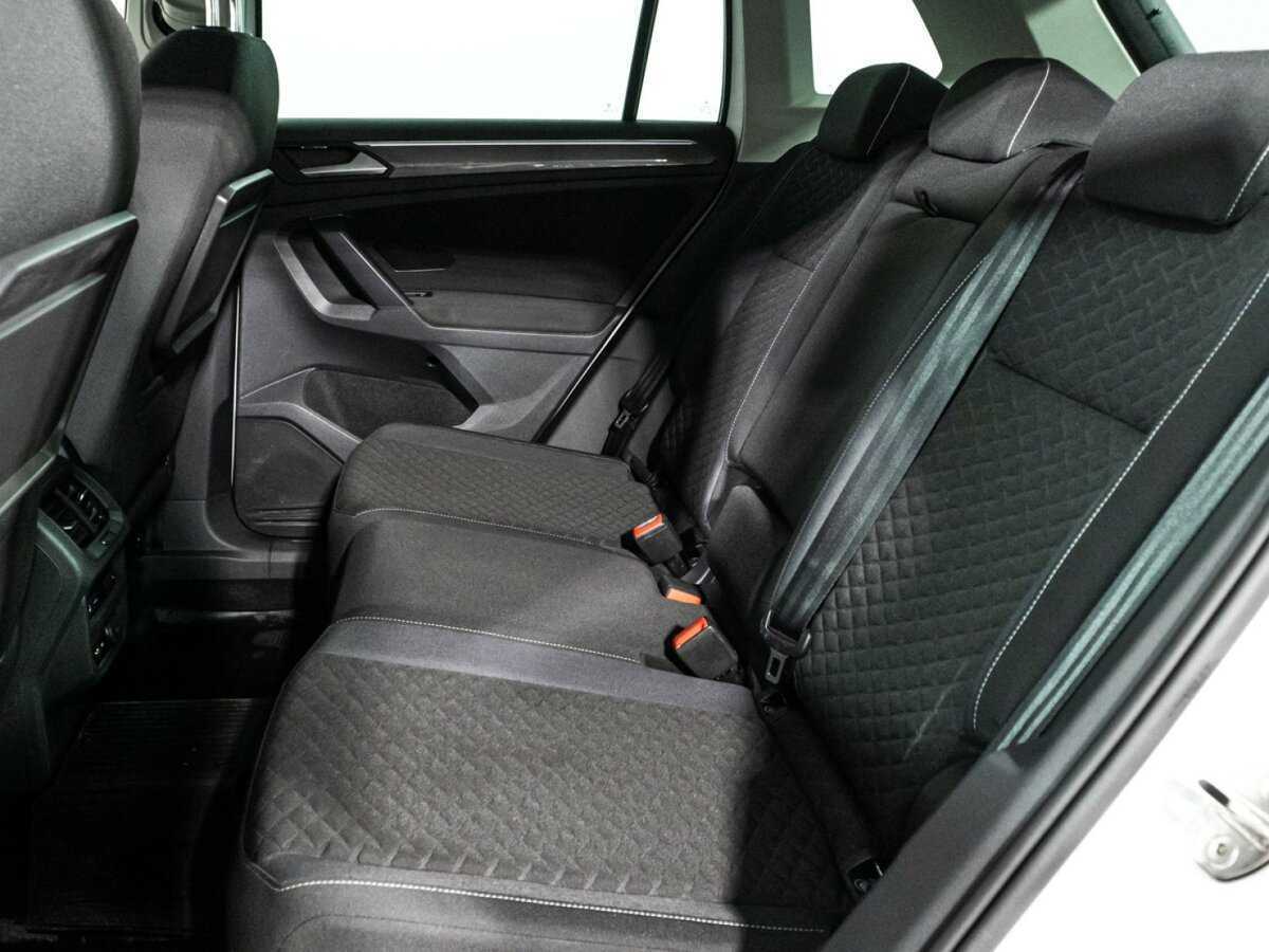 Volkswagen Tiguan 2018 года с пробегом. Фото: #9