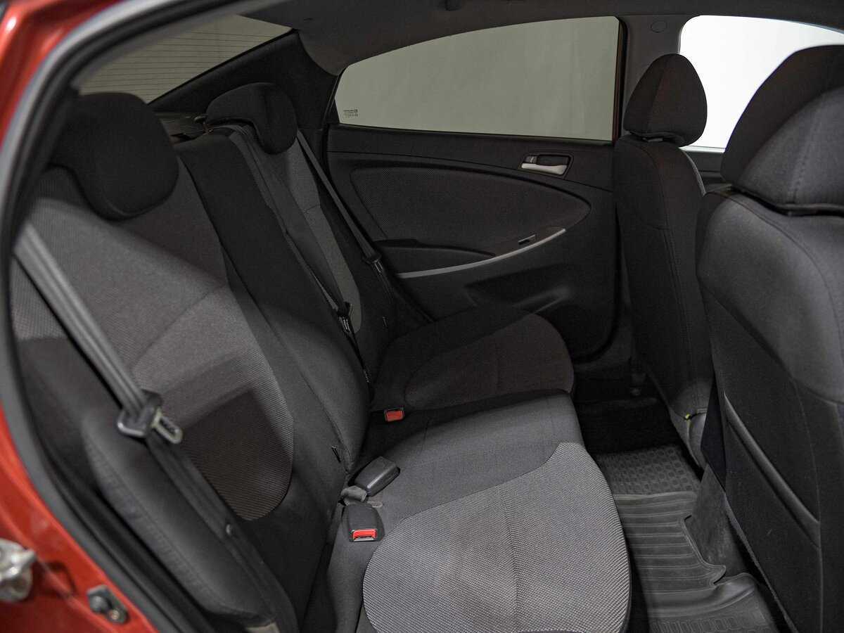 Hyundai Solaris 2012 года с пробегом. Фото: #10