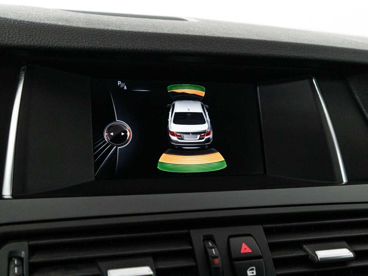 BMW 5 серии 2016 года с пробегом. Фото: #17