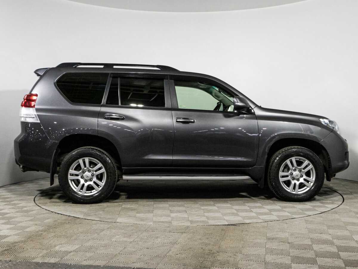 Toyota Land Cruiser Prado 2012 года с пробегом. Фото: #3
