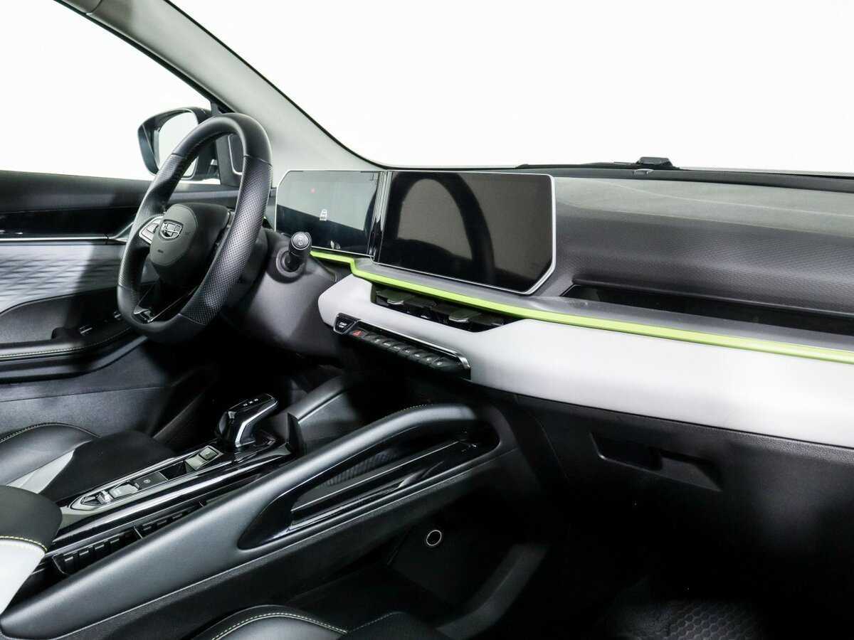 Geely Coolray 2023 года с пробегом. Фото: #8