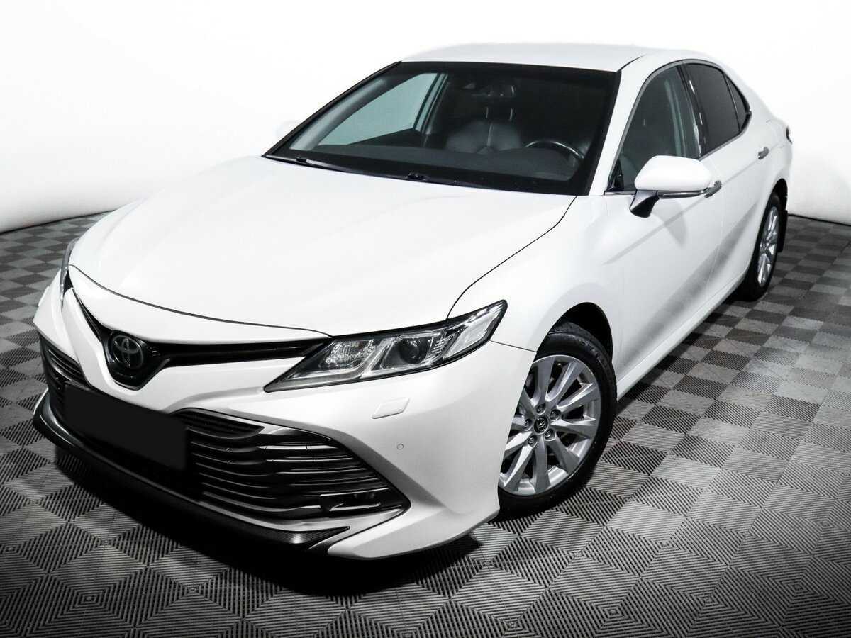 Toyota Camry 2019 года с пробегом. Фото: #16