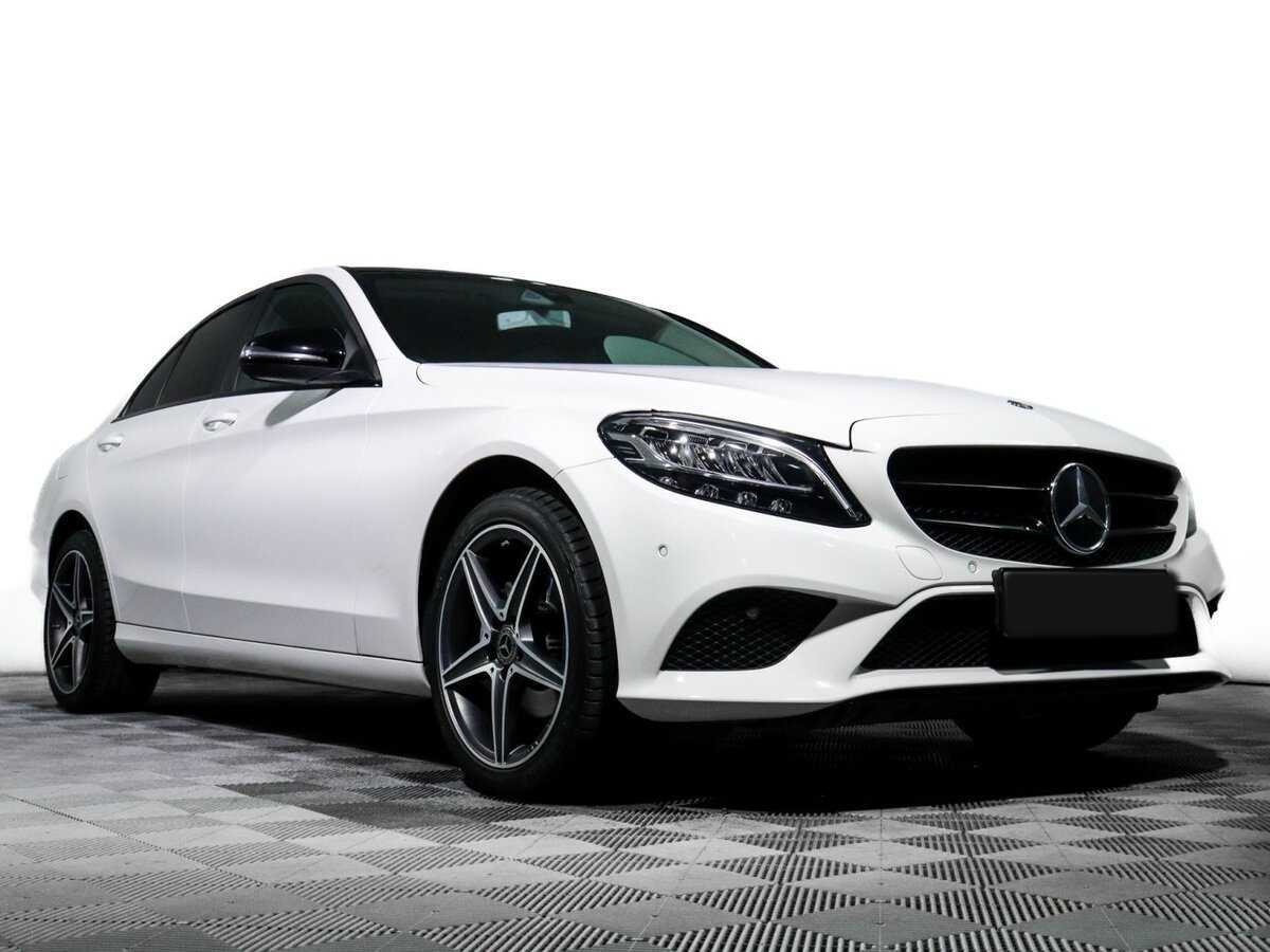 Mercedes-Benz C-Класс 2018 года с пробегом. Фото: #18