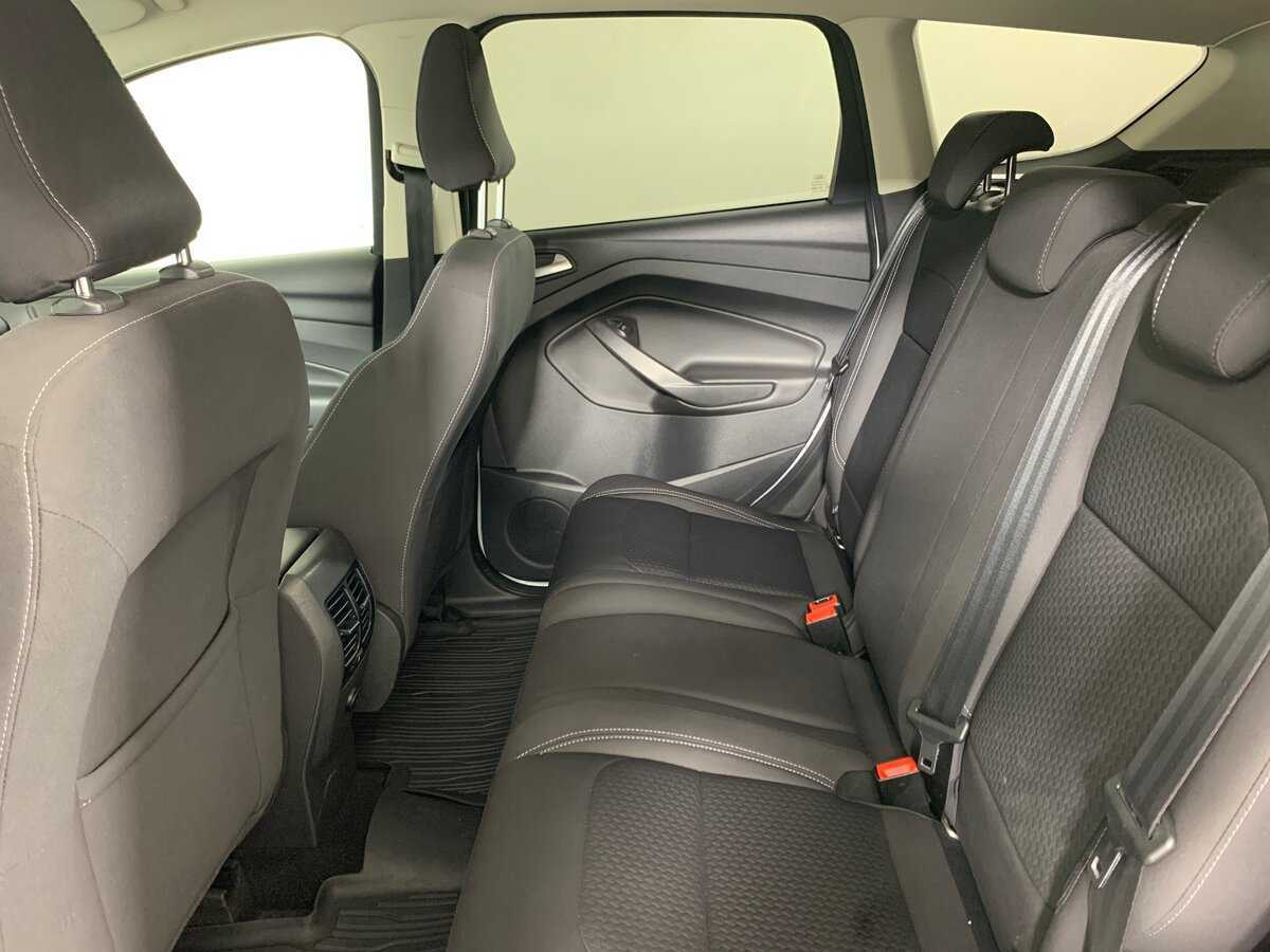 Ford Kuga 2017 года с пробегом. Фото: #18