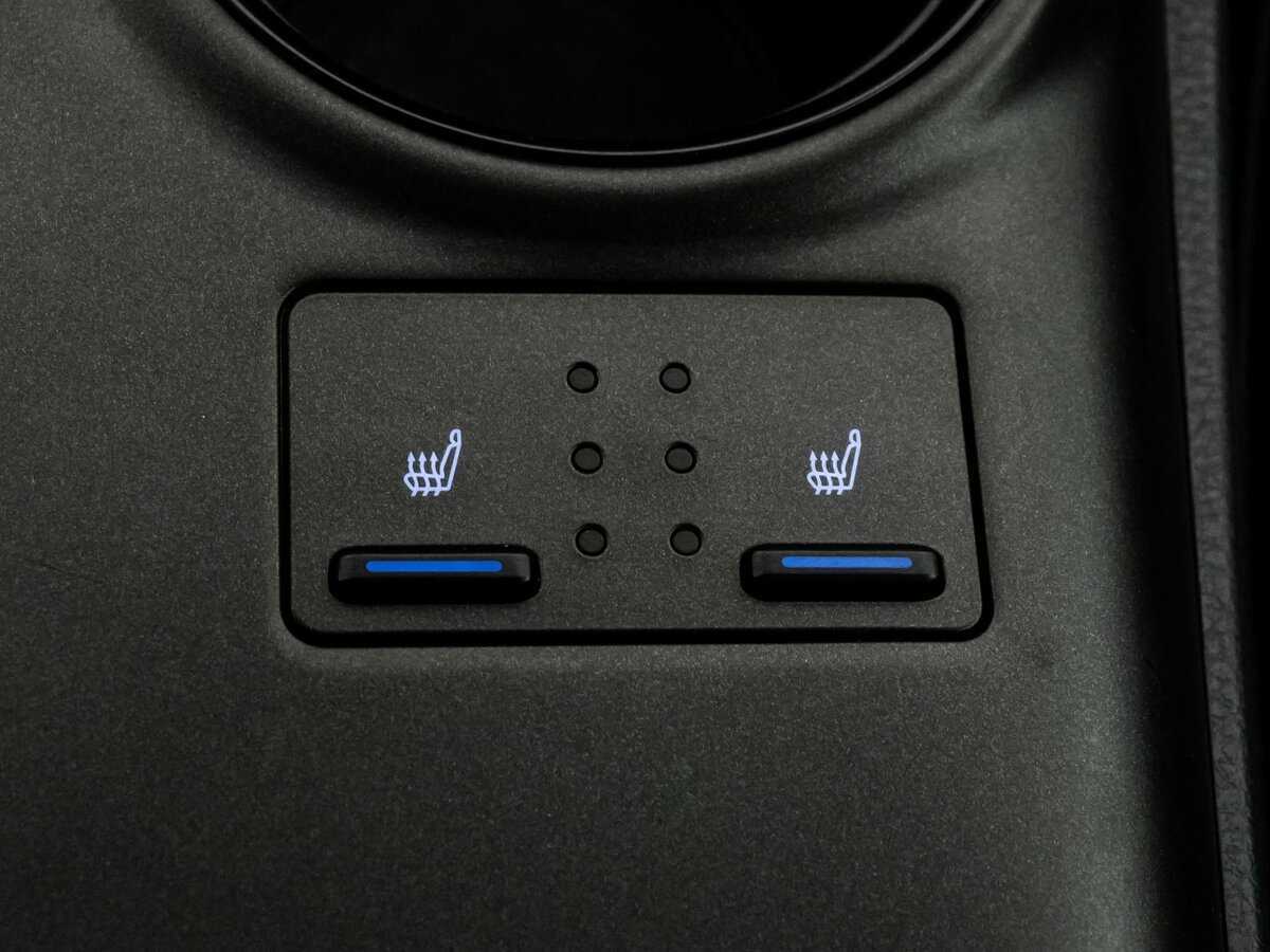 Toyota Camry 2021 года с пробегом. Фото: #13