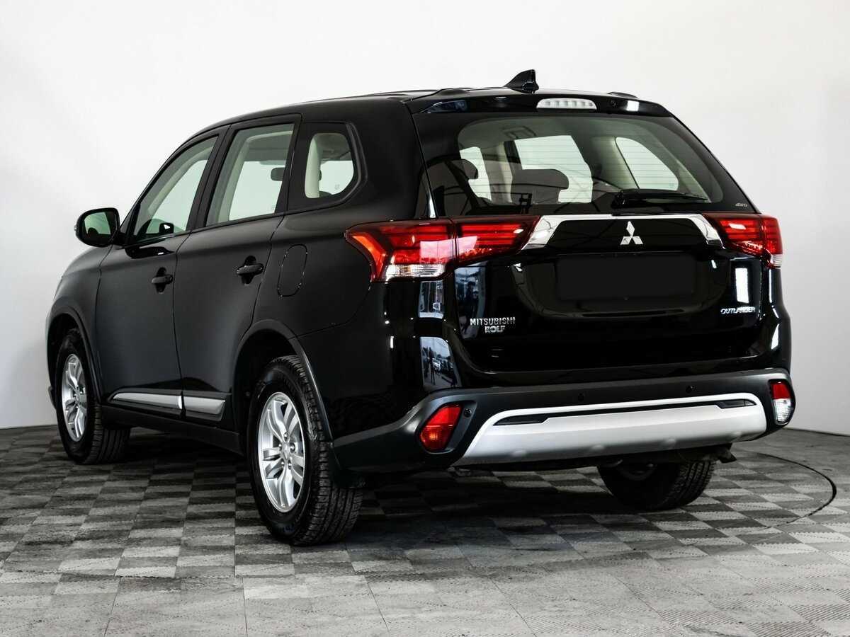 Mitsubishi Outlander 2018 года с пробегом. Фото: #5