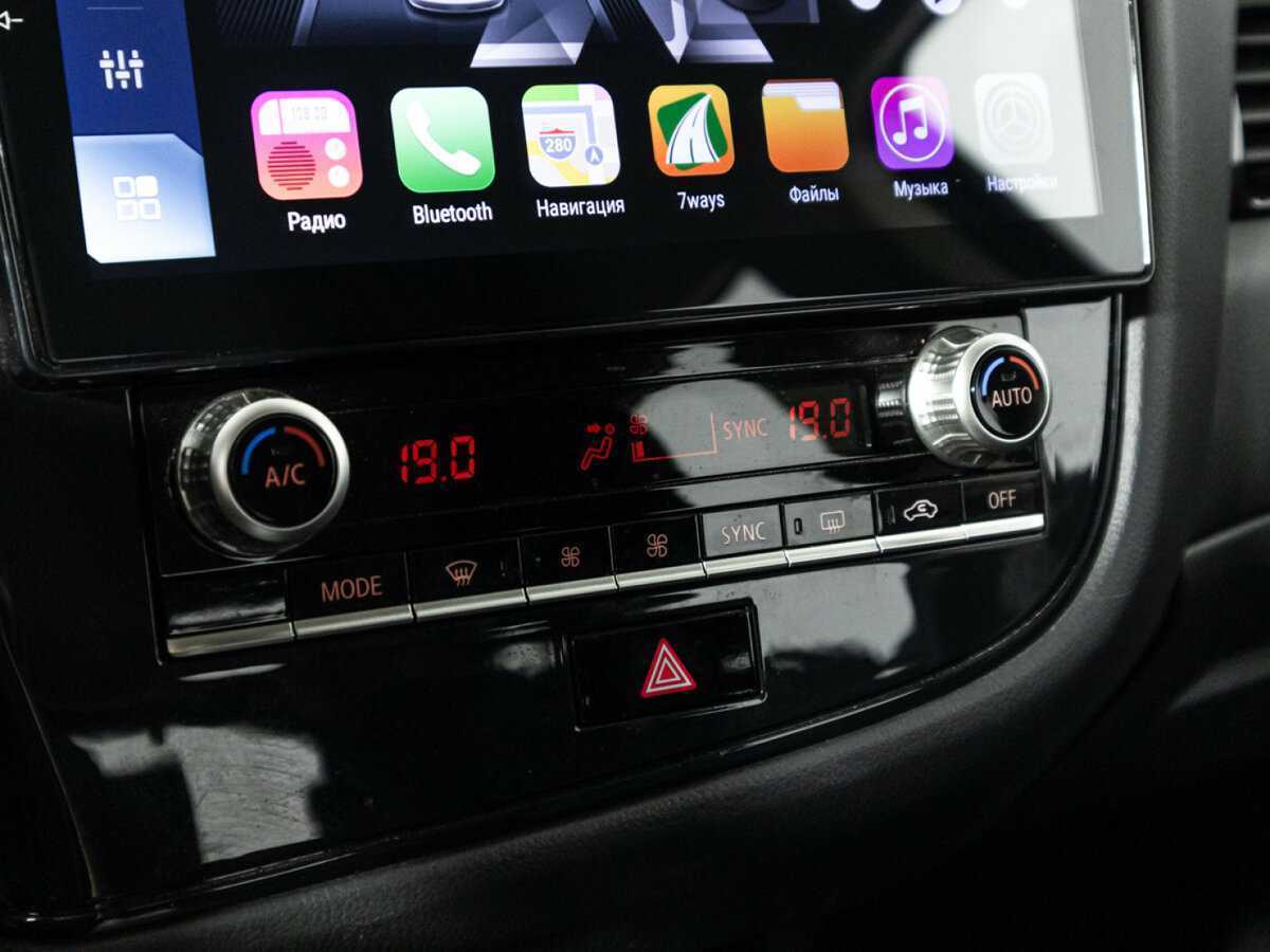 Mitsubishi Outlander 2021 года с пробегом. Фото: #16