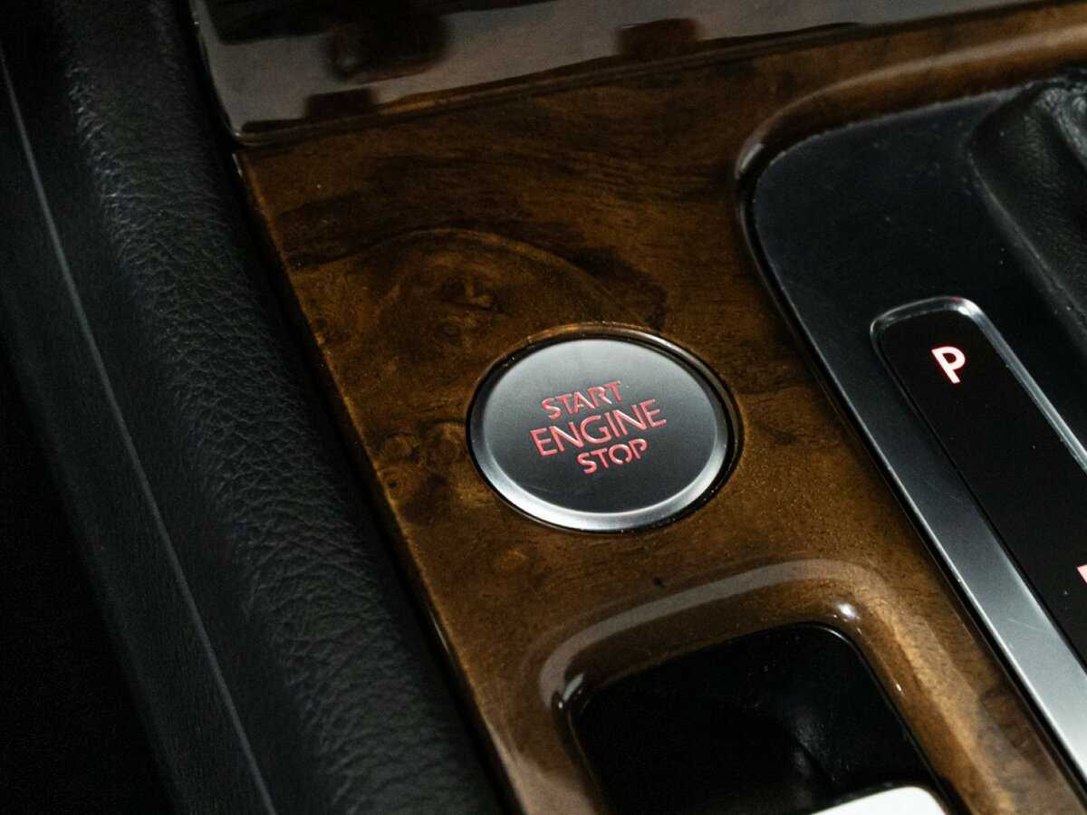 Volkswagen Touareg 2012 года с пробегом. Фото: #14