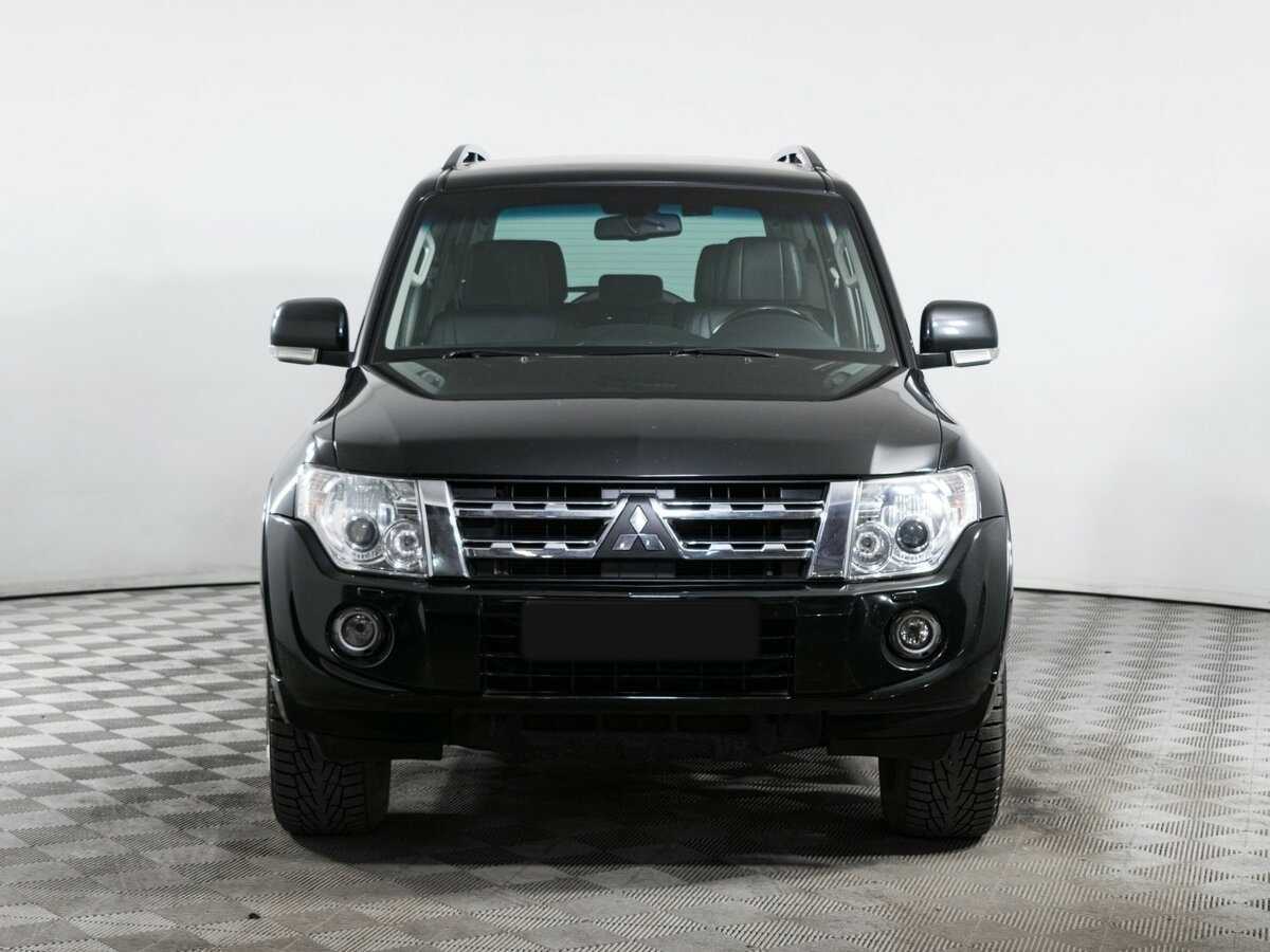 Mitsubishi Pajero 2012 года с пробегом. Фото: #1