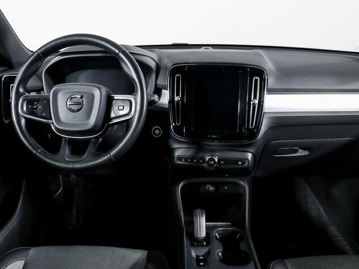 Volvo XC40 2020 года с пробегом. Фото: #11