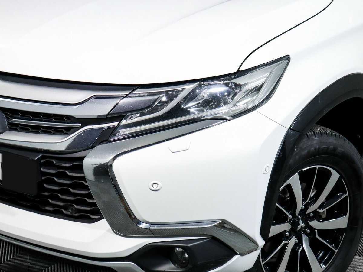 Mitsubishi Pajero Sport 2019 года с пробегом. Фото: #16