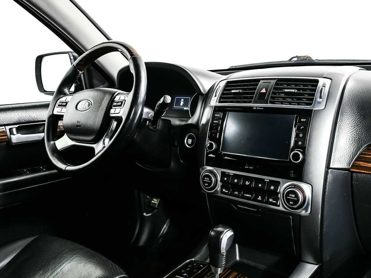 Kia Mohave 2017 года с пробегом. Фото: #8