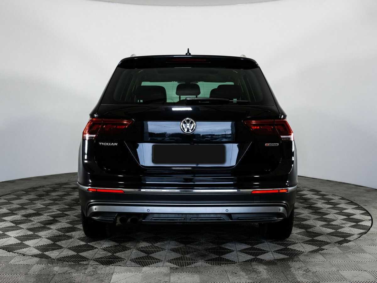 Volkswagen Tiguan 2018 года с пробегом. Фото: #5