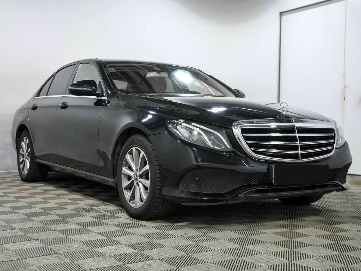 Mercedes-Benz E-Класс 2019 года с пробегом. Фото: #2