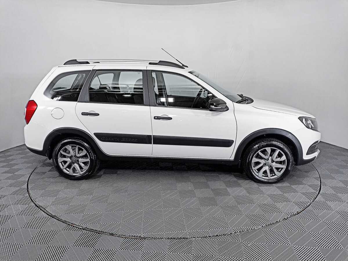 Lada (ВАЗ) Granta 2023 года с пробегом. Фото: #3