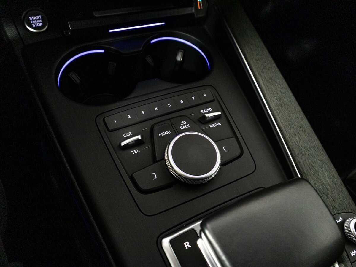 Audi A4 2019 года с пробегом. Фото: #17