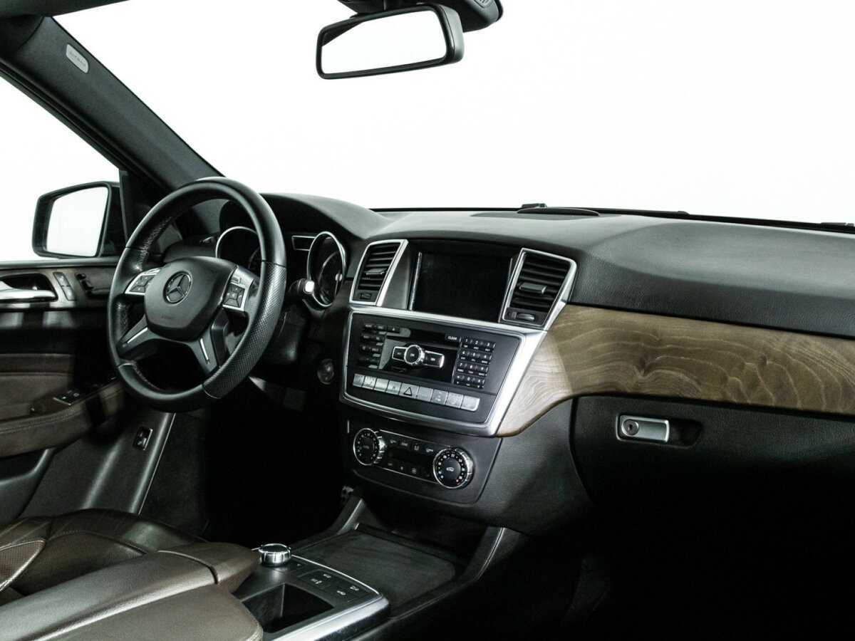 Mercedes-Benz M-Класс 2012 года с пробегом. Фото: #8