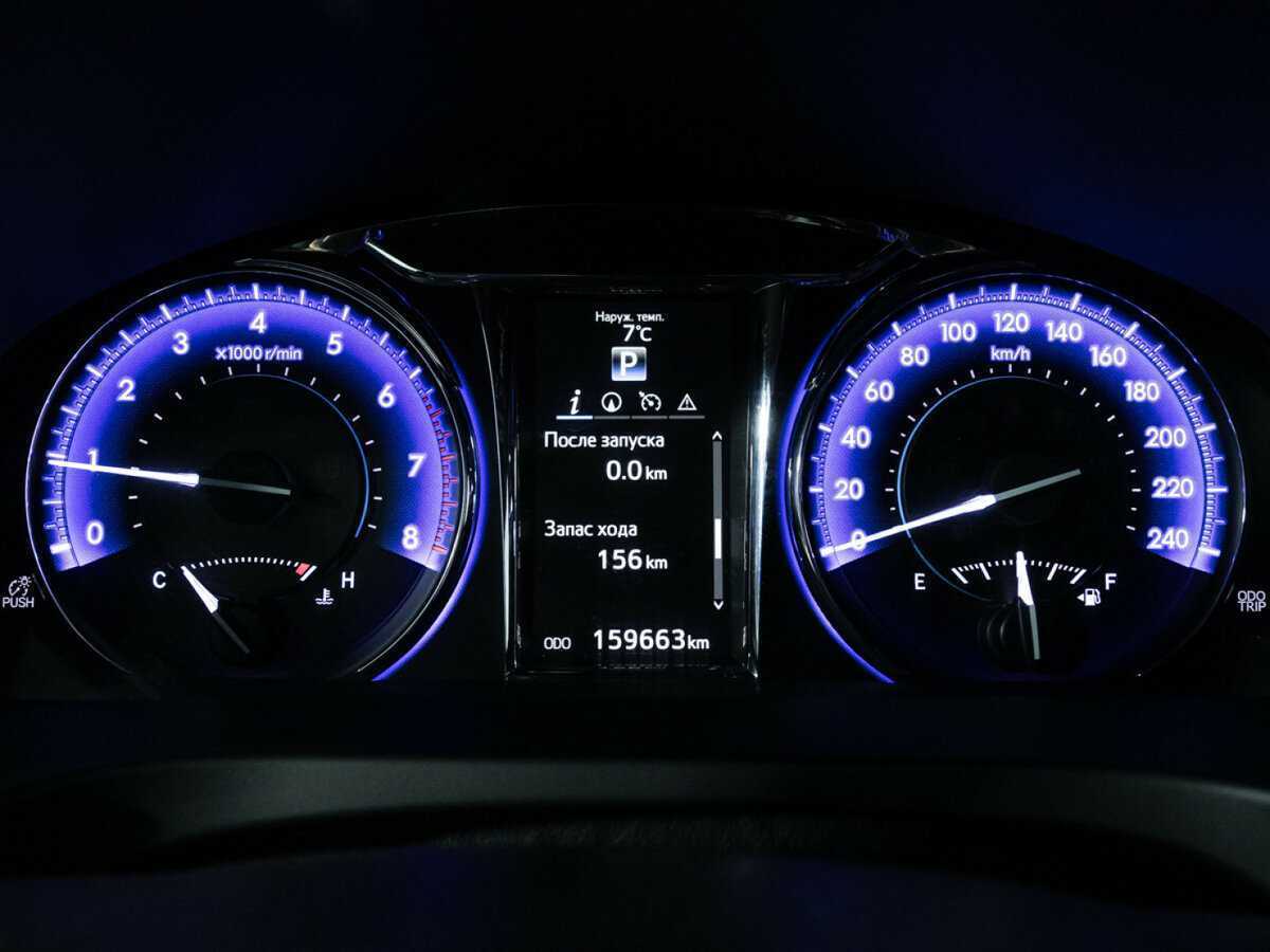 Toyota Camry 2016 года с пробегом. Фото: #11