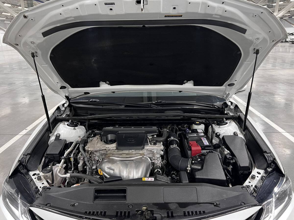 Toyota Camry 2021 года с пробегом. Фото: #8