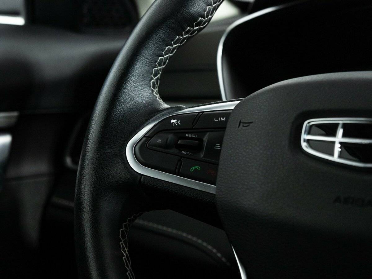 Geely Atlas Pro 2022 года с пробегом. Фото: #24